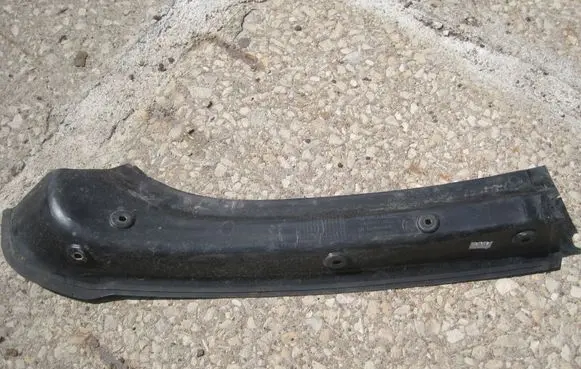 Mercedes-Benz ML W166 Other trunk/boot trim element A1666930117