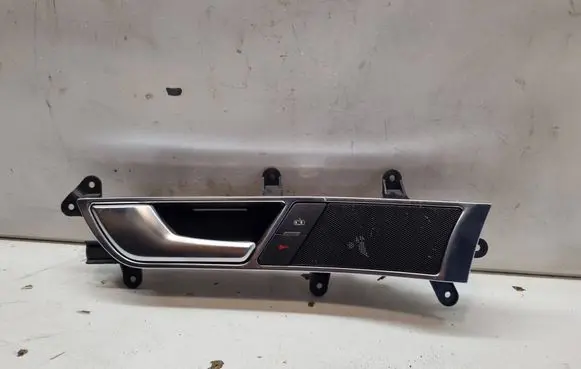 Audi A6 S6 C6 4F Front door interior handle 4F0837019C