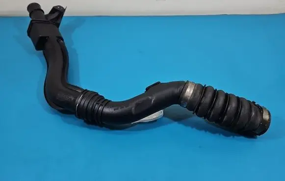 Renault Clio III Intercooler hose/pipe 8200296982 IMPRK1529058