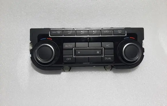 Volkswagen PASSAT B7 Climate control unit 5K0907044DT