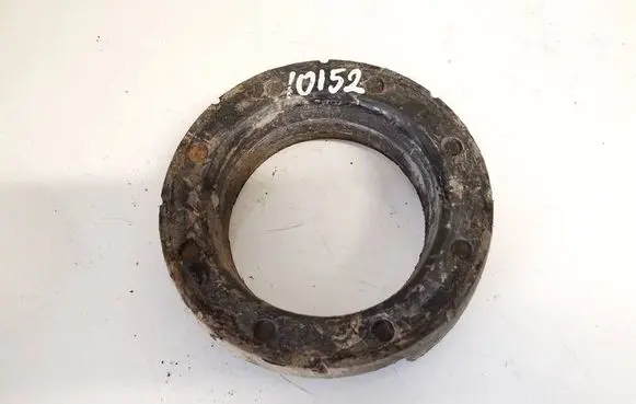 Ford Sierra Front coil spring rubber mount 83bb5599ac 83bb-5599-ac