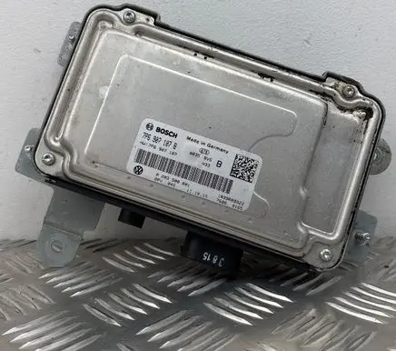 Volkswagen Touareg II Camera control unit module 7P6907107B 7P6907107 0203500001