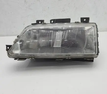Peugeot 405 Headlight/headlamp 86011 7R0186011
