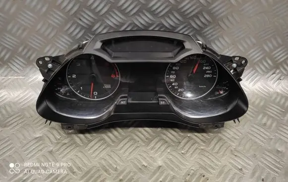 Audi A4 S4 B8 8K Speedometer (instrument cluster) 8K0920930N