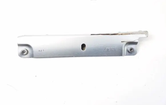 Mercedes-Benz SLK R172 Fender mounting bracket A1728800814