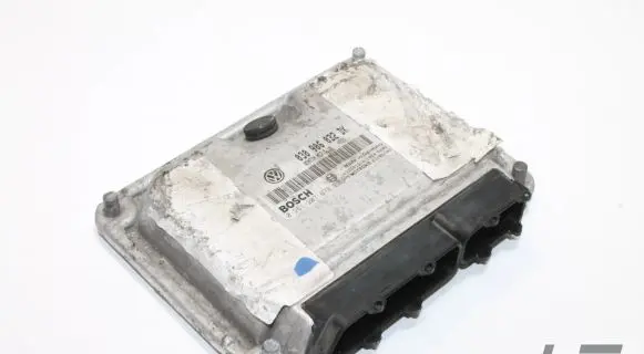 Seat Arosa Engine control unit/module 030906032DK 0261207678