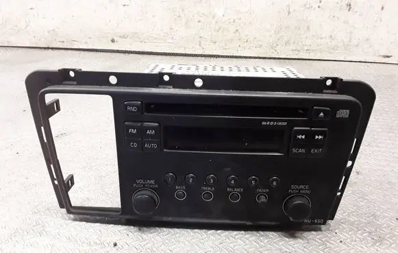 Volvo V70 Radio/CD/DVD/GPS head unit 307377081