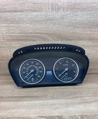 BMW 5 E60 E61 Speedometer (instrument cluster) 9170270 A2C53299548
