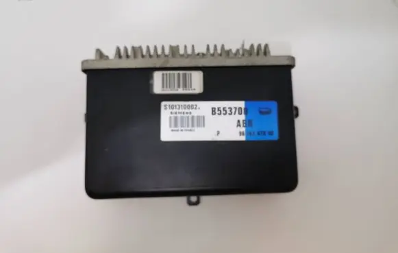 Peugeot 405 ABS control unit/module B553700 S101310002A 9614347080