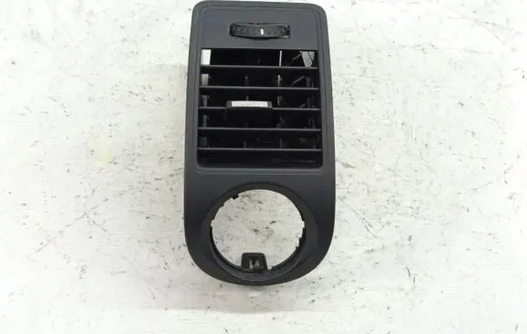 Ford Flex Dashboard side air vent grill/cover trim BA8319C696AB