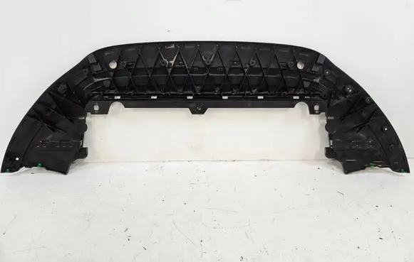 Front bumper skid plate/under tray