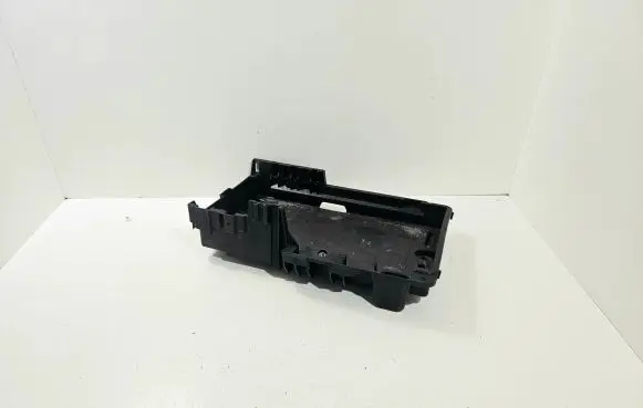 Opel Meriva B Battery box tray 13312808