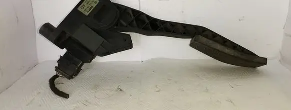 Opel Zafira A Accelerator throttle pedal 0281002298 F01C050001