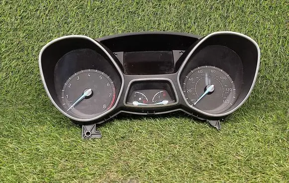Ford Focus Speedometer (instrument cluster) F1ET10849CTK