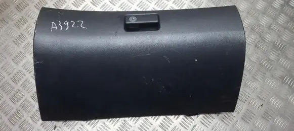 Toyota Avensis T250 Glove box 5555005080 55550-05080