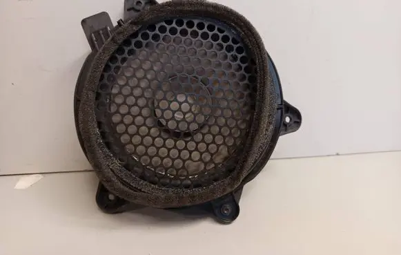 Chrysler Pacifica Front door speaker 04685967AD