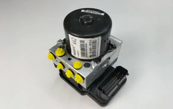 Opel Astra J ABS Pump 13332613 10039935754