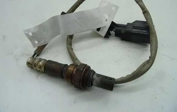 Volvo S60 Lambda probe sensor 30650090