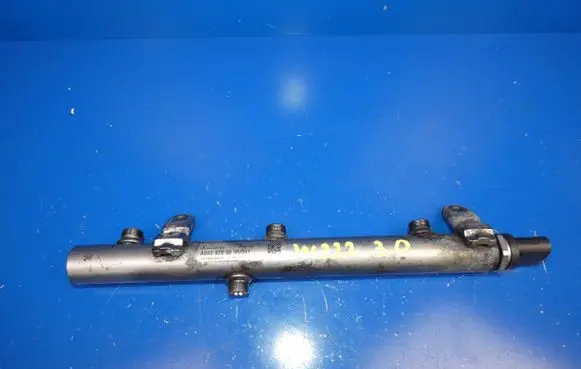 Mercedes-Benz S W222 Fuel main line pipe A6420703095 1412900416