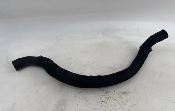 Volvo S60 Engine coolant pipe/hose
