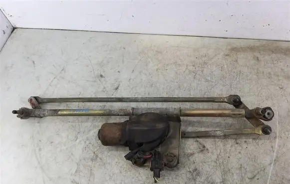 Saab 9-5 Front wiper linkage 