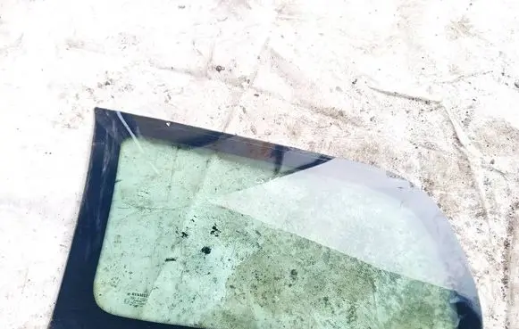 Renault Megane I Rear side window AS2