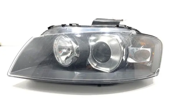 Audi A3 S3 8P Headlight/headlamp 8P0941003M