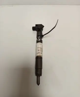 Mercedes-Benz Sprinter W906 Fuel injector A6510700587 6510700587