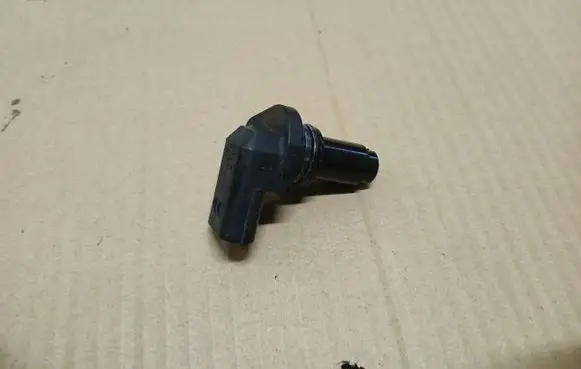 Volvo S90, V90 Camshaft vanos timing valve 31491073