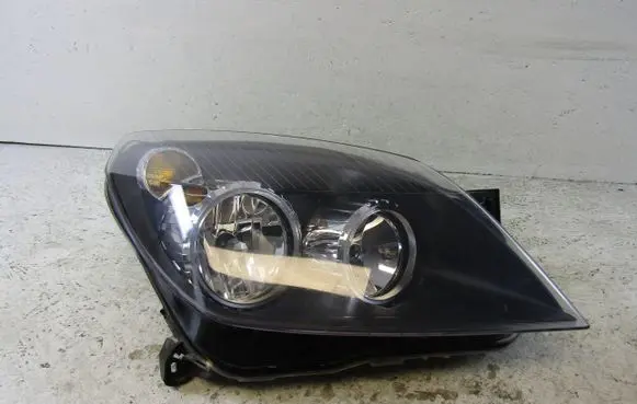 Opel Astra H Headlight/headlamp 20A389B