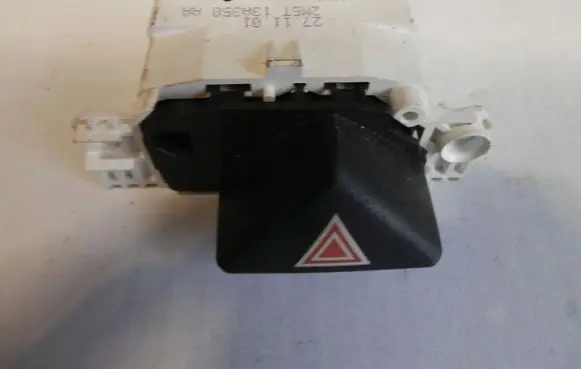 Ford Focus Hazard light switch 2M5T13A350AA