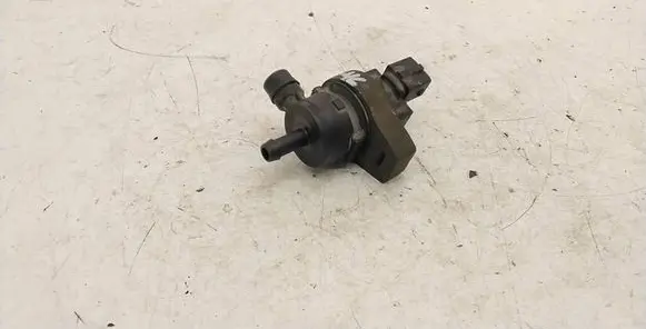 Vacuum valve