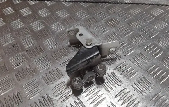 Renault Kangoo I Sliding door middle roller runner 354515G 0206