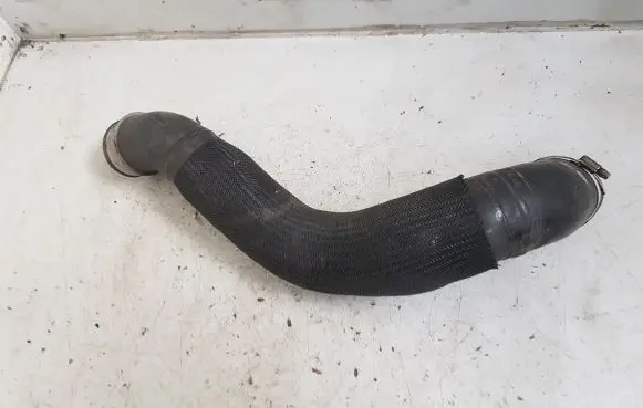 Chrysler 300 - 300C Intercooler hose/pipe 04861690AC