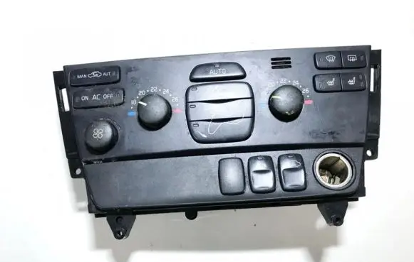 Volvo V70 Climate control unit 30746022 m4423200015