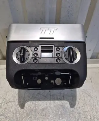 Audi TT Mk1 Climate control unit 8N0820043A