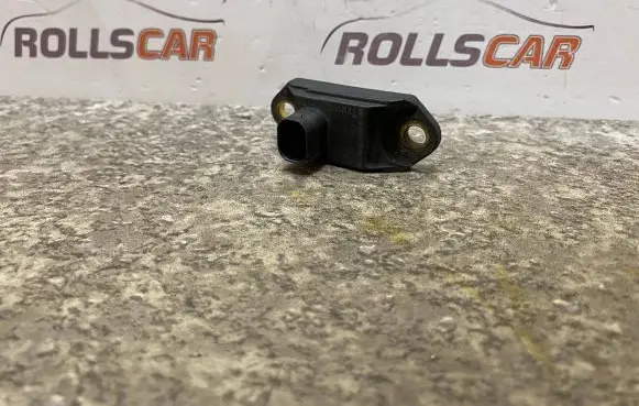 Mercedes-Benz S W220 Airbag deployment crash/impact sensor 0025426918