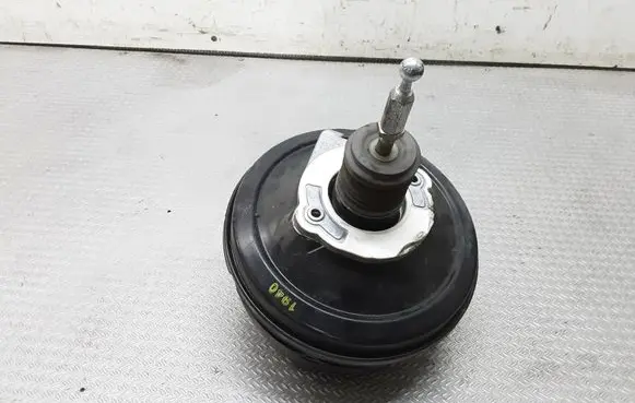 Audi A6 S6 C5 4B Brake booster 8E0612105M