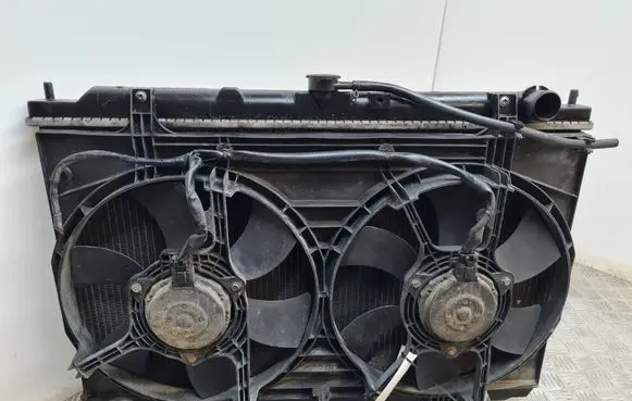 Nissan Almera Tino Radiator set 