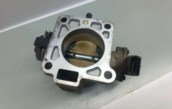 Hyundai Getz Throttle valve 3517026900 9600930005
