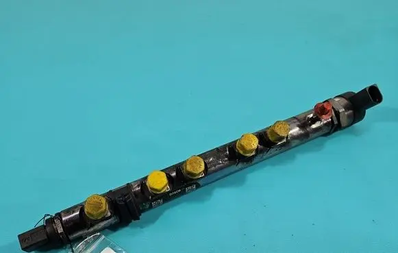 BMW 3 F30 F35 F31 Fuel main line pipe 0445214135 IMPRK1524071