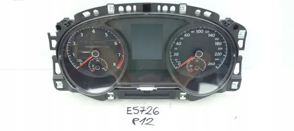 Volkswagen Golf VII Speedometer (instrument cluster) 5G1920740D