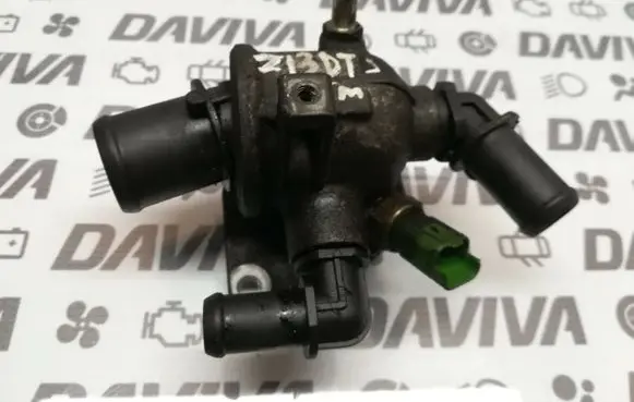 Opel Astra H Thermostat/thermostat housing 55202373