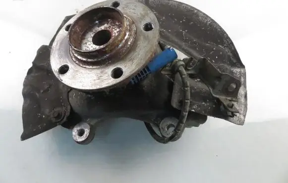 BMW 7 E65 E66 Front wheel hub spindle knuckle