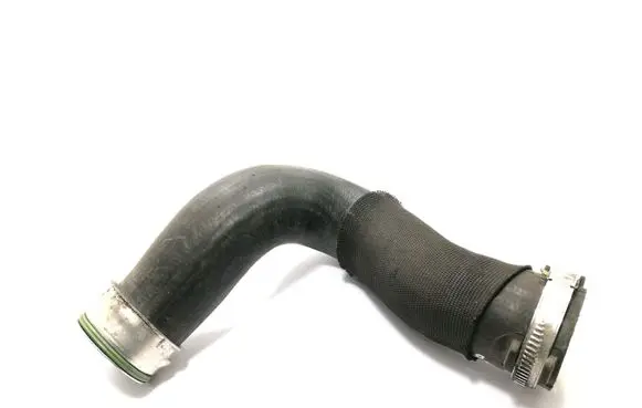 Audi Q7 4L Intercooler hose/pipe 7L6145738A