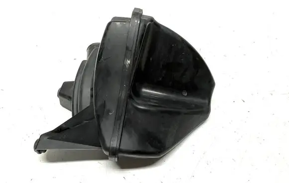 Nissan Qashqai Intake resonator 1021735S01