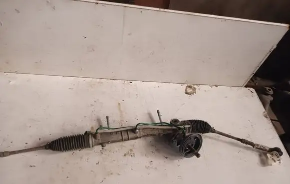 Citroen C4 II Steering rack