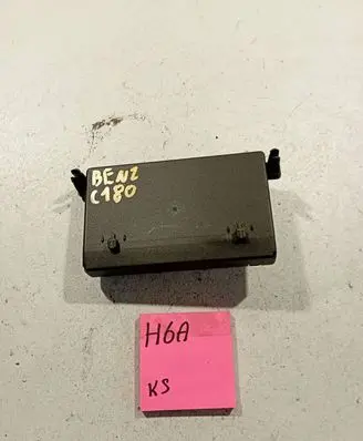 Mercedes-Benz C AMG W203 Door control unit/module A2038201285