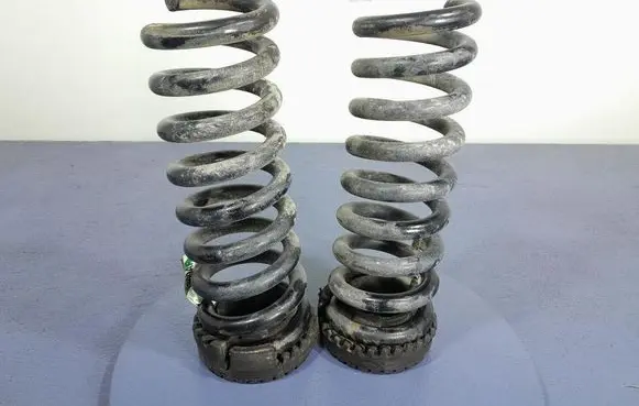 Chrysler Challenger Rear coil spring 05181369AF