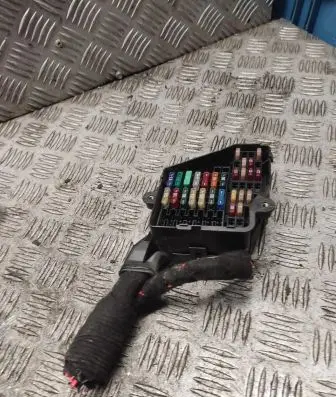 Audi A6 S6 C6 4F Fuse box set